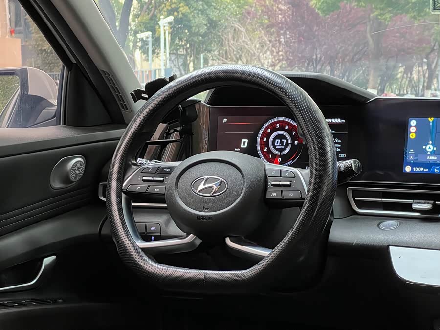 Hyundai Elantra 2021 #17 Hyundai Elantra 2021 car image #17