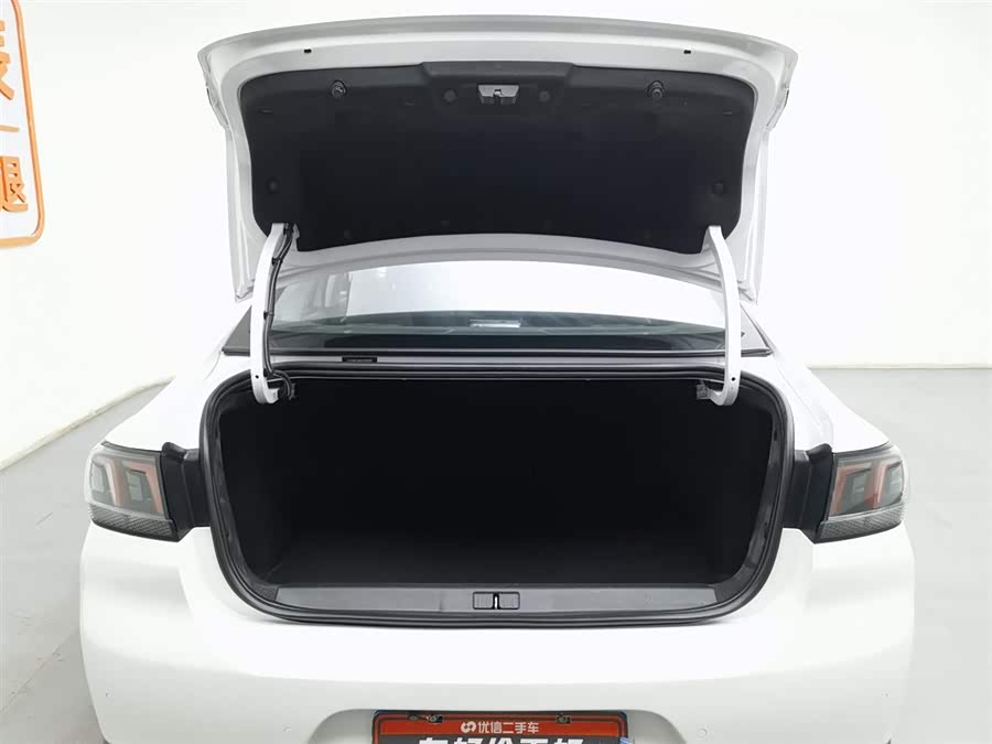 标致 标致308 2018 汽车图片 #17