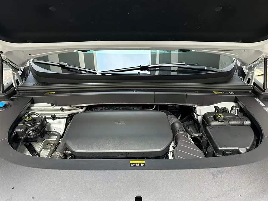 Li L6 2024 image de voiture #17