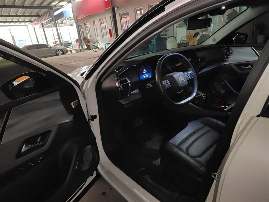 Citroen C5 X 2024 #17 Citroen C5 X 2024 car image #17