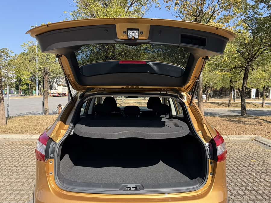 Nissan Qashqai 2017 #17 Nissan Qashqai 2017 car image #17
