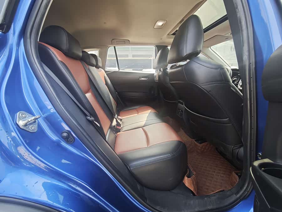 Toyota Corolla Cross 2022 immagine di auto #17