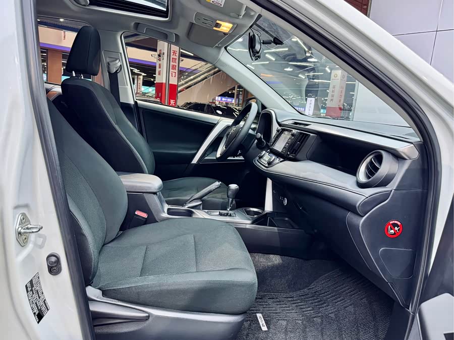 丰田 RAV4荣放 2017 汽车图片 #17