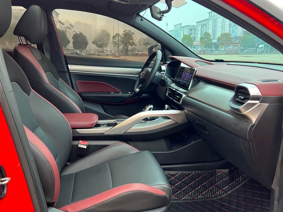 GEELY Coolray 2020 car image #17