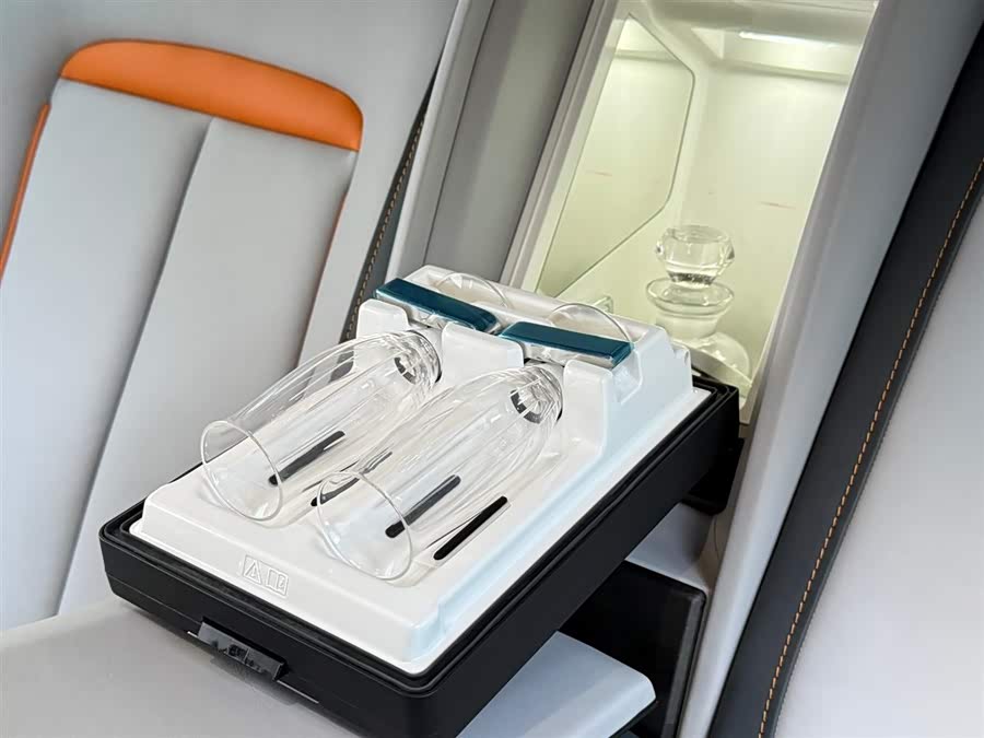 劳斯莱斯 库里南 2021 汽车图片 #17