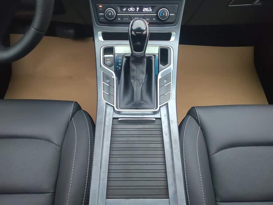 GEELY Emgrand 2018 immagine di auto #17