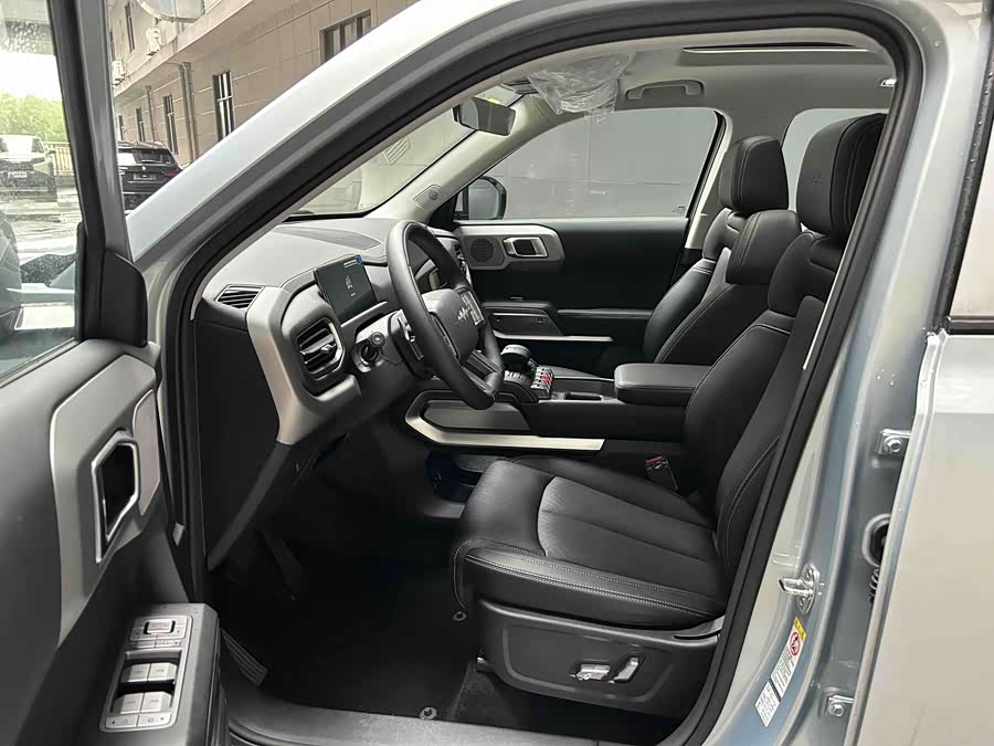 FangChengBao Tiger 3 2025 car image #17