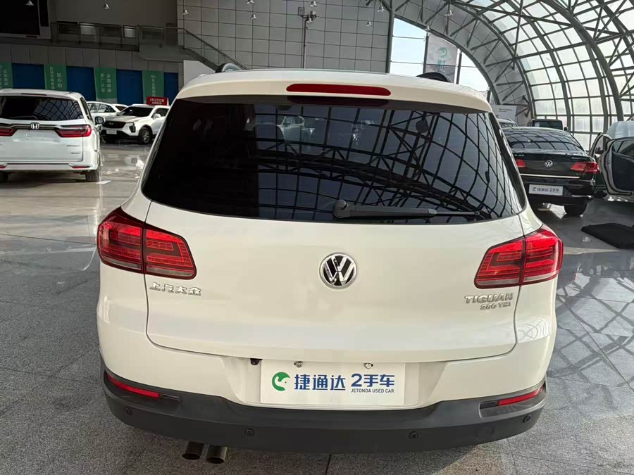 Volkswagen Tiguan 2017 car image #17