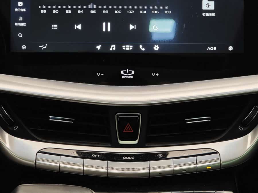 GEELY Ulion 2019 car image #17