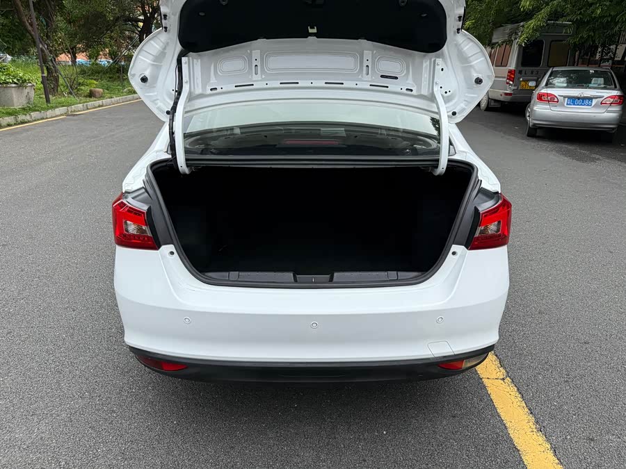 Chery Arrizo 5 2020 immagine di auto #17