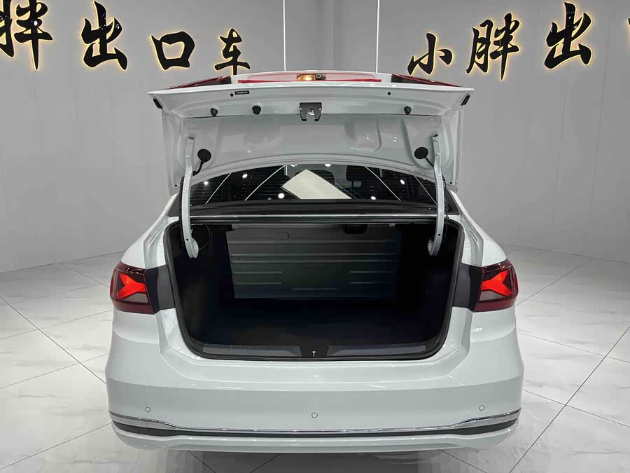 Jetta VA3 2022 car image #17