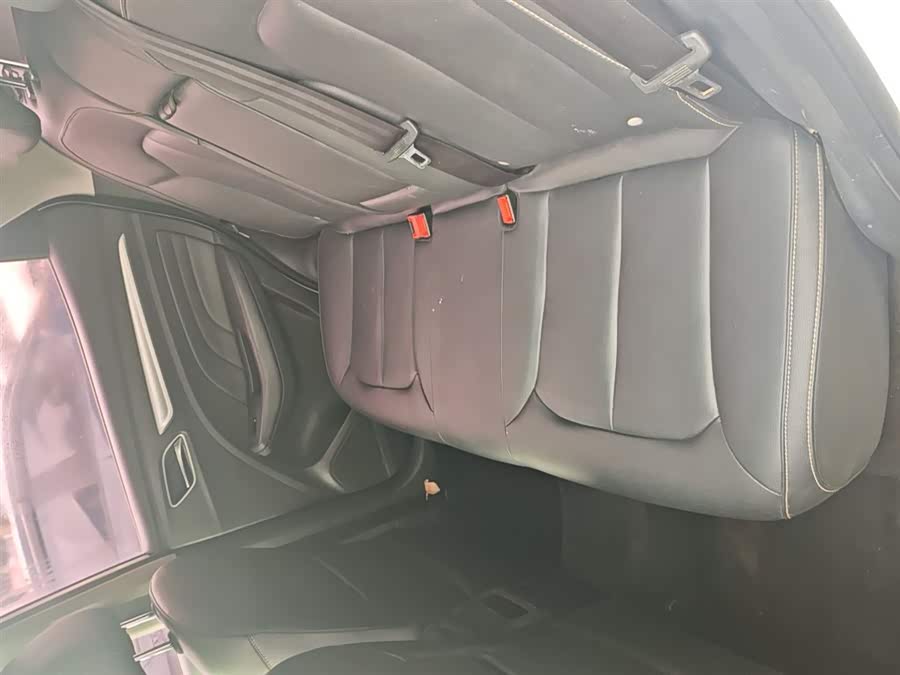 Roewe RX3 2018 изображение автомобиля #17