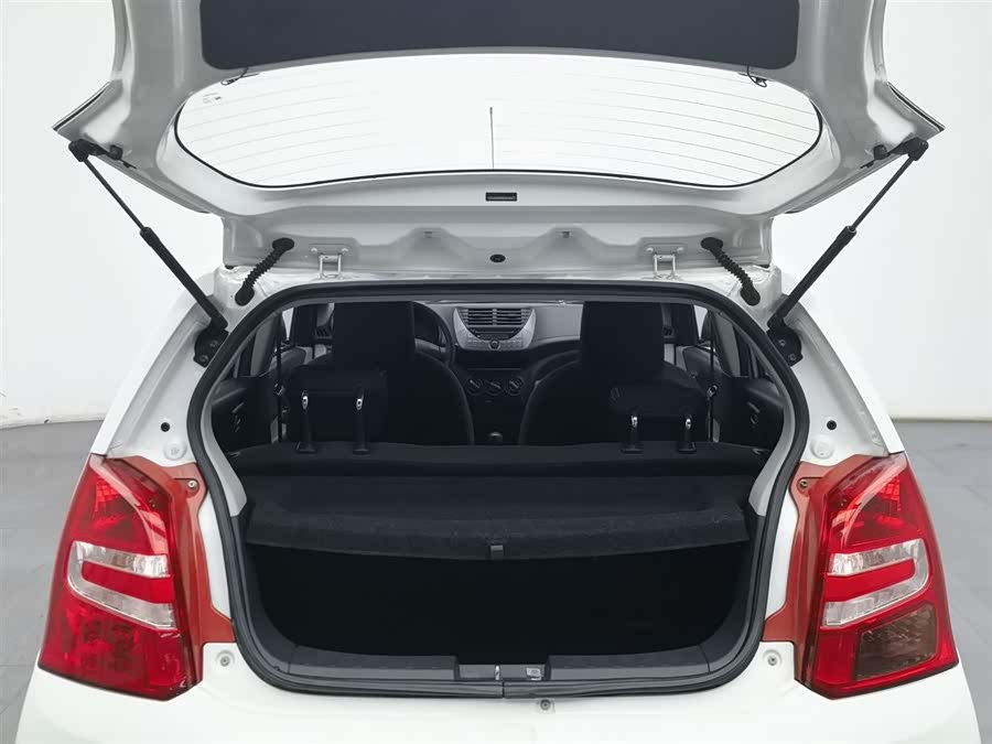 Suzuki Alto 2014 изображение автомобиля #17