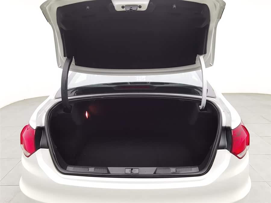 Citroen C4L 2014 изображение автомобиля #17