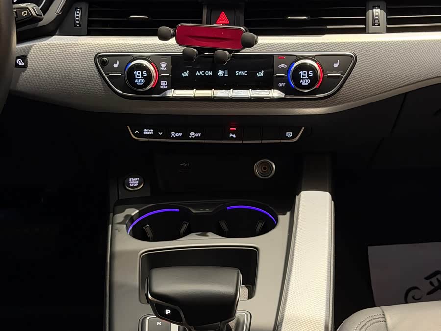 Audi A4 (Imported) 2022 صورة سيارة #17