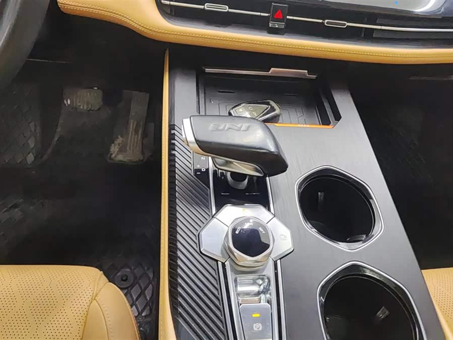 Changan UNI-K 2021 #17 Changan UNI-K 2021 car image #17