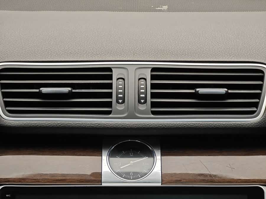 Volkswagen Magotan 2013 immagine di auto #17