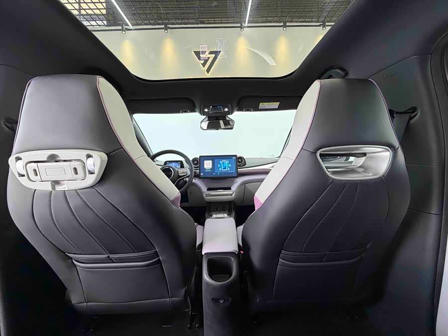 BYD Dolphin 2022 #17 BYD Dolphin 2022 car image #17