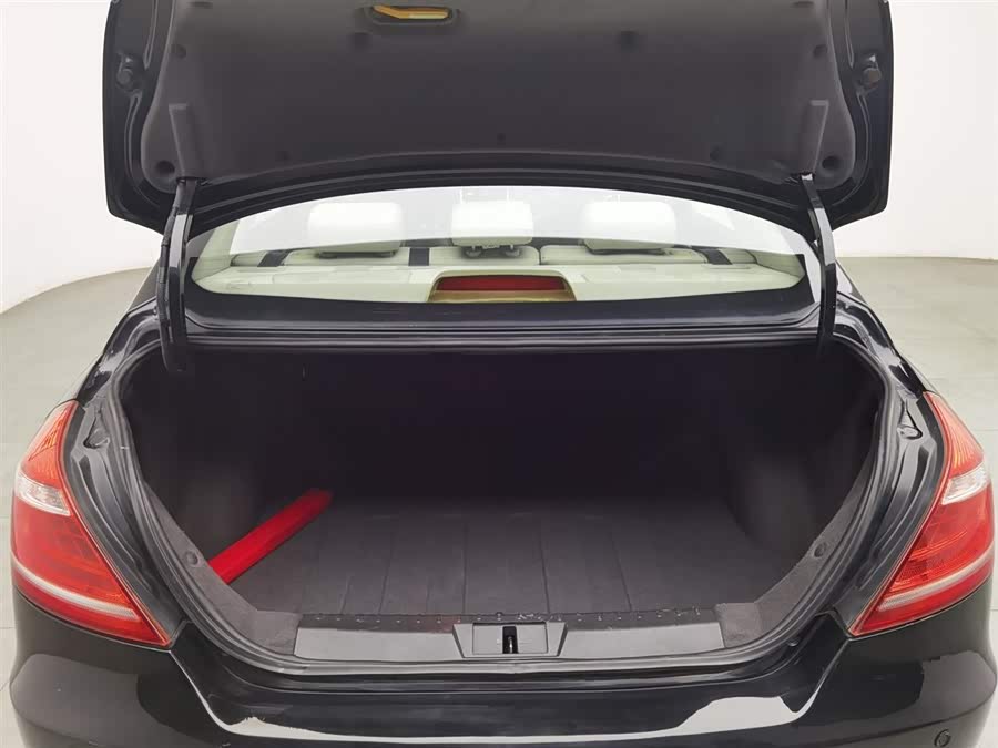 GEELY Emgrand 2014 car image #17