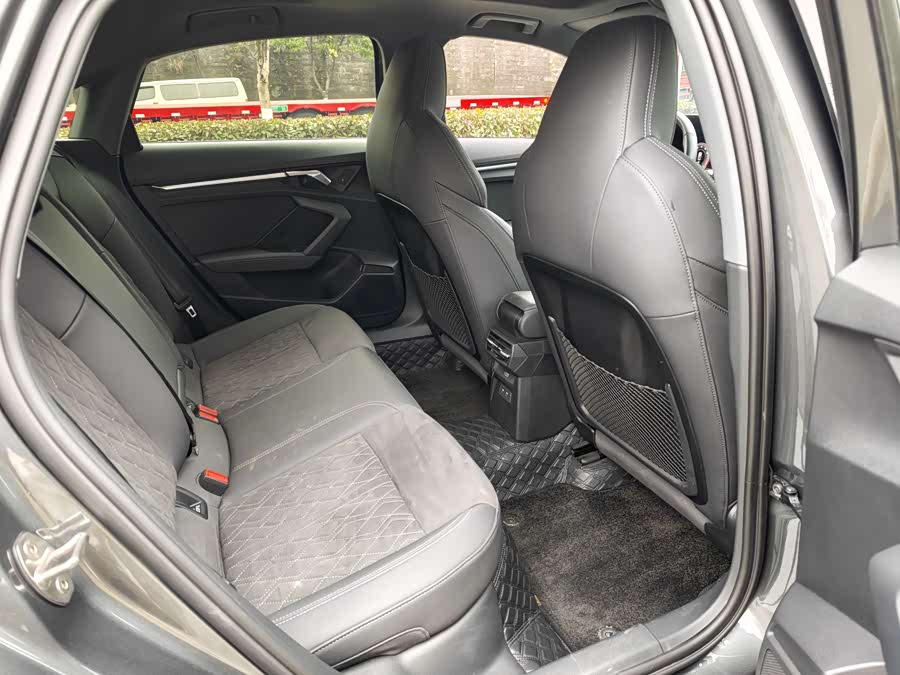 Audi A3 2024 car image #17