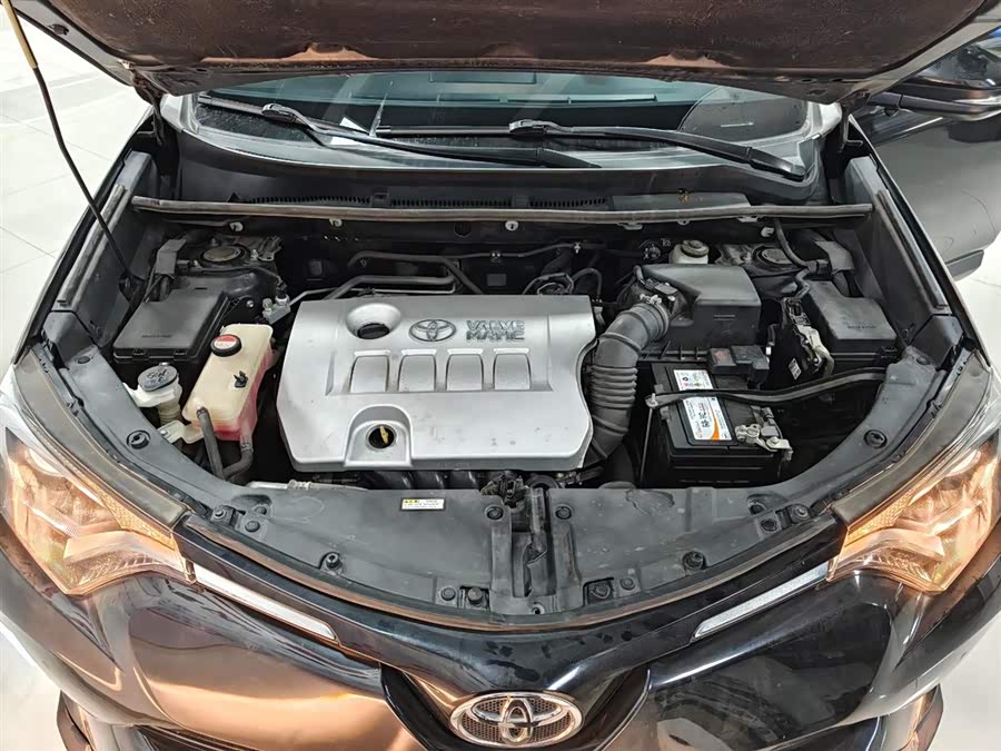 Toyota RAV4 2018 #17 Toyota RAV4 2018 car image #17