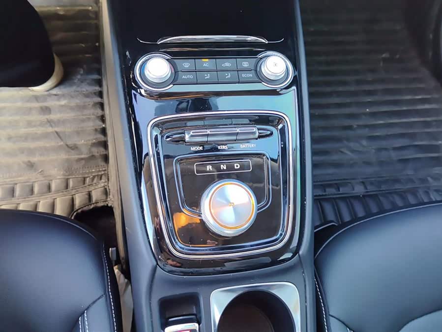 荣威 荣威Ei5 2018 汽车图片 #17