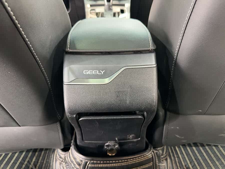 GEELY Emgrand 2019 #17 GEELY Emgrand 2019 immagine di auto #17