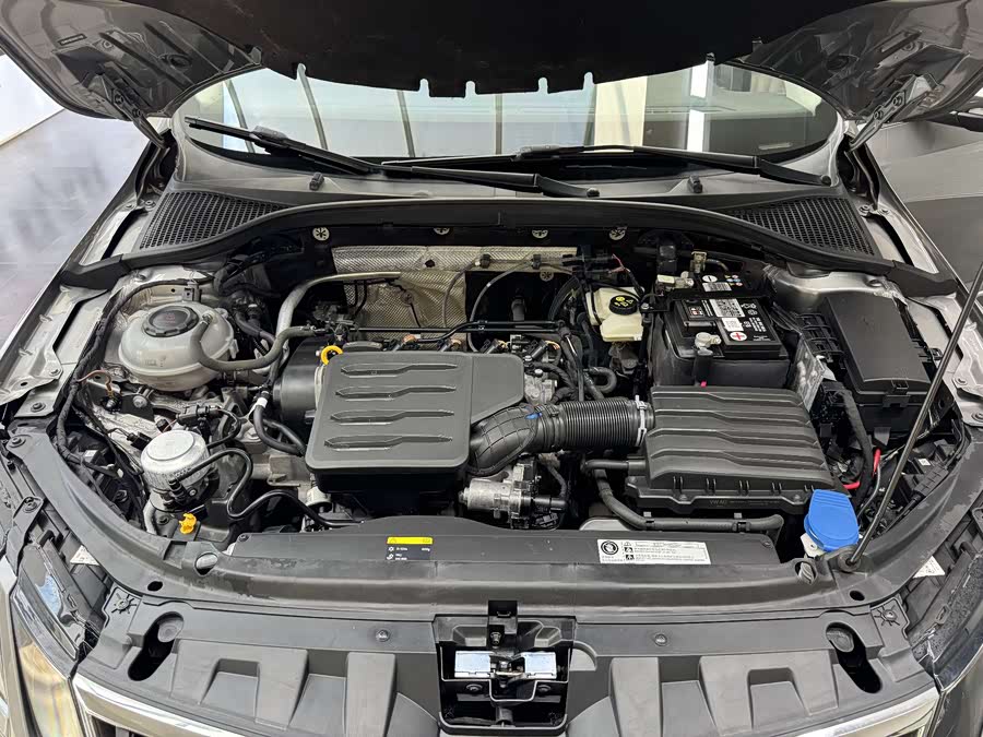Skoda Octavia 2020 car image #17