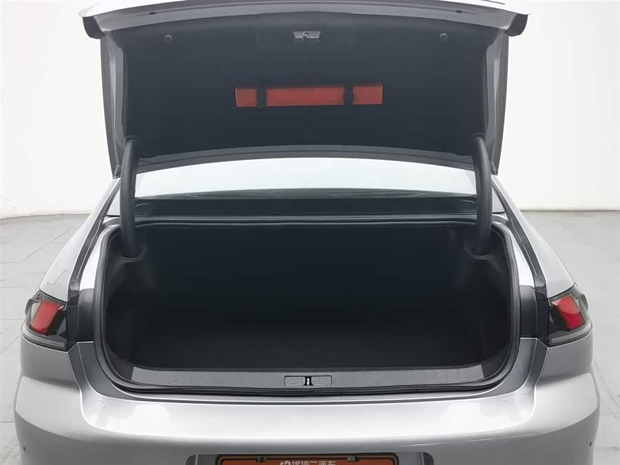 Peugeot 508 2022 car image #17