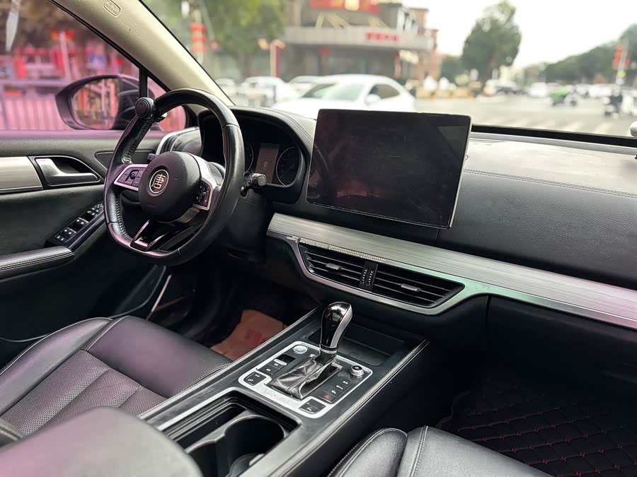 BYD Tang 2019 immagine di auto #17