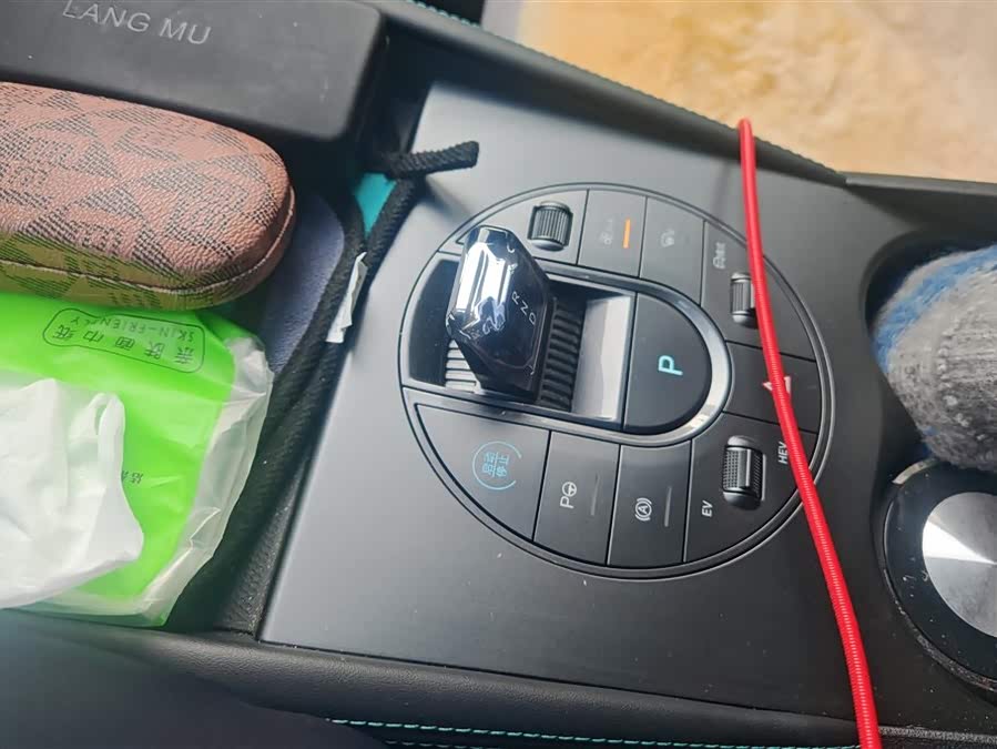 BYD Seal 06 DM-i 2025 immagine di auto #17