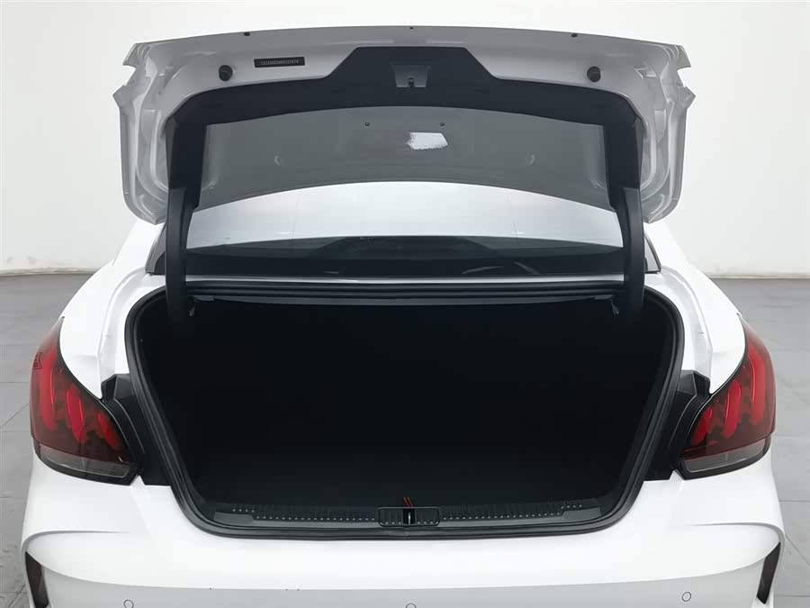 MG 5 2022 car image #17