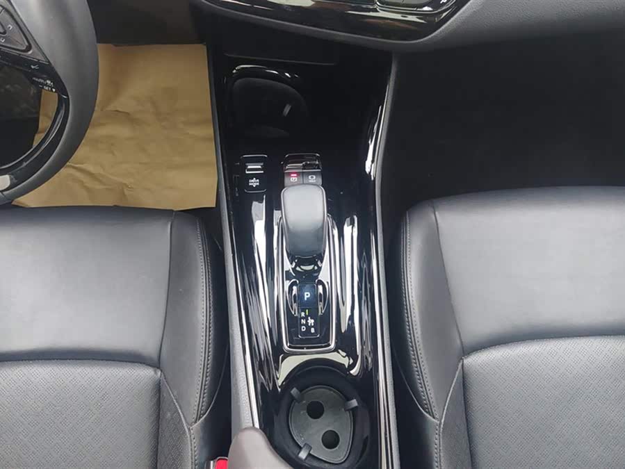 Toyota C-HR EV 2021 car image #17