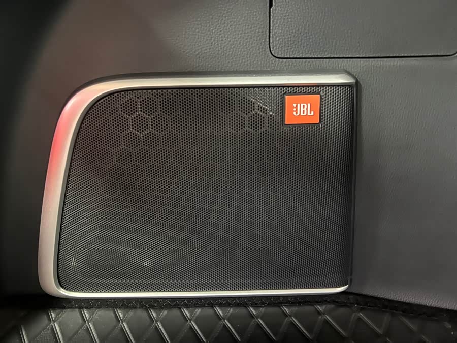 Toyota Venza 2023 immagine di auto #17