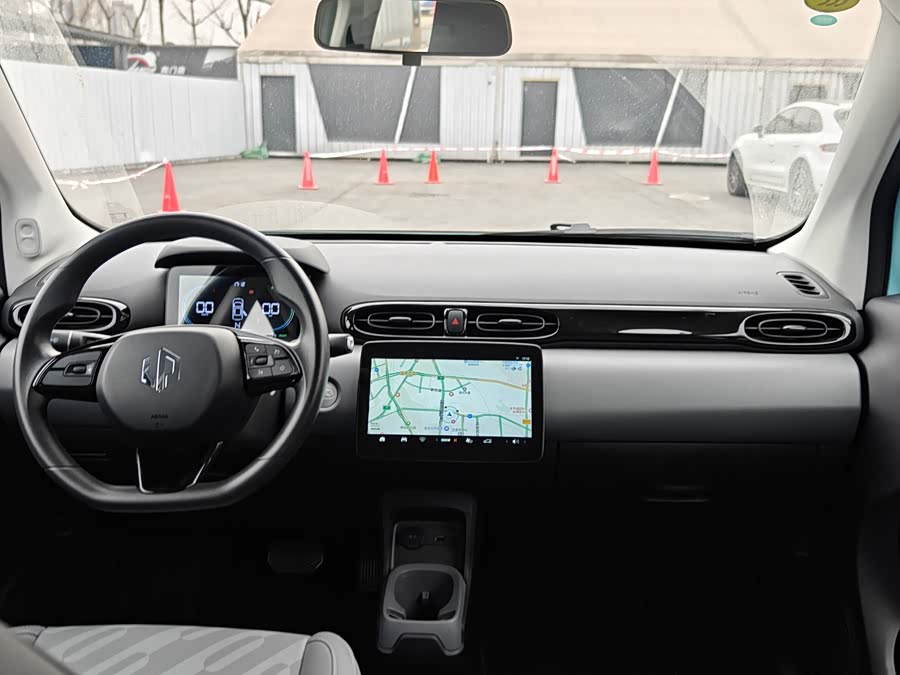 零跑汽车 零跑T03 2025 汽车图片 #17