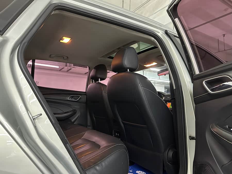 Roewe Ei5 2018 imagem de carro #17