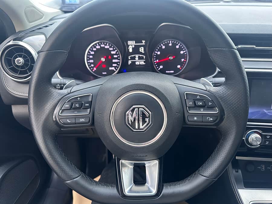MG 6 2017 car image #17
