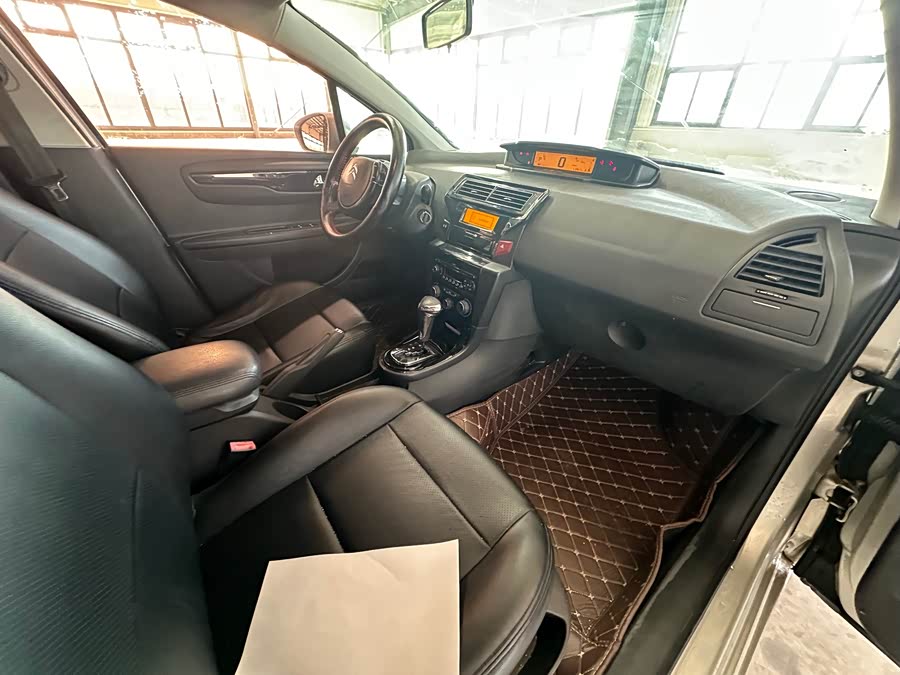 Citroen C-Quatre 2012 #17 Citroen C-Quatre 2012 car image #17