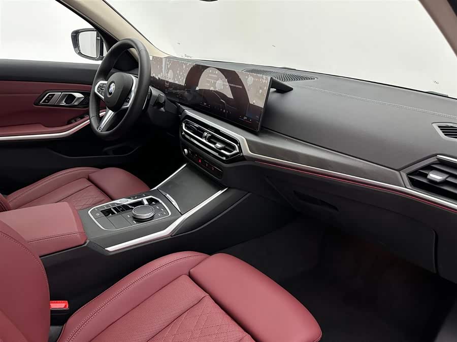 BMW 3 Series 2023 car image #17