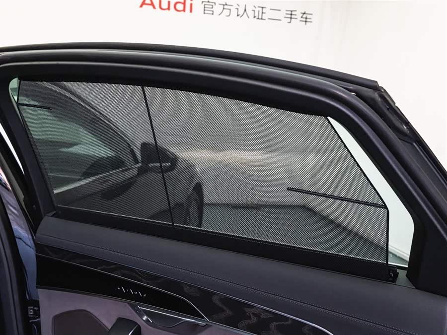 Audi A8 imagen de coche #17