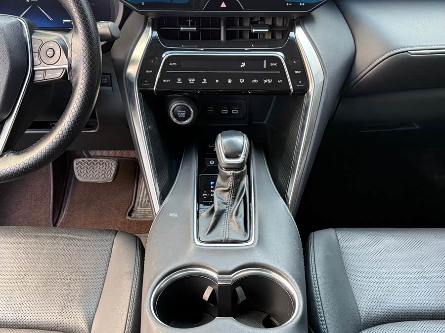 Toyota Venza 2023 immagine di auto #17