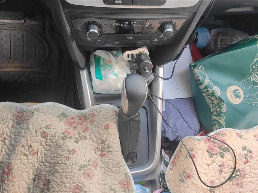 Suzuki Vitara 2019 изображение автомобиля #17