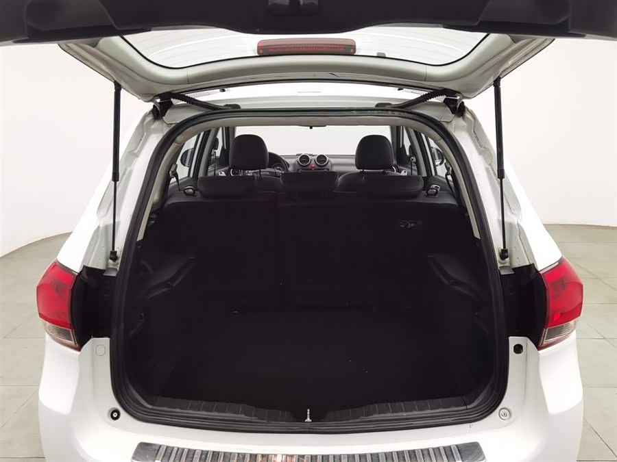 Haval H6 2015 #17 Haval H6 2015 immagine di auto #17