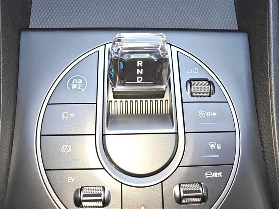 BYD Seal 05 DM-i 2025 car image #17