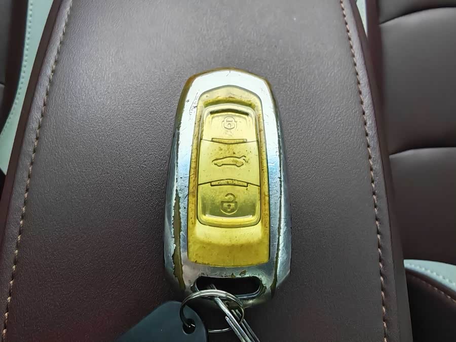 GEELY Boyue 2023 immagine di auto #17