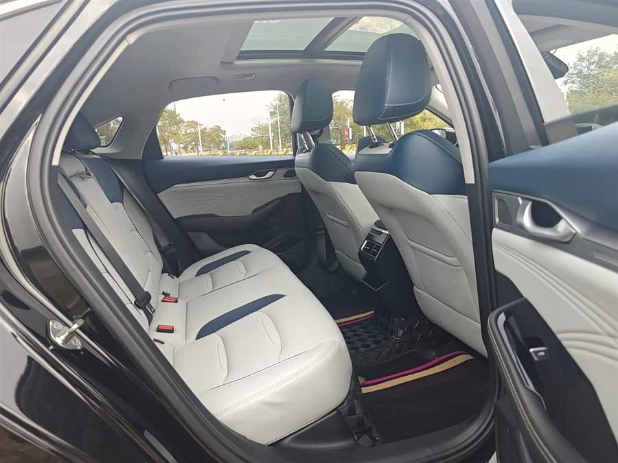 GEELY Preface 2022 #17 GEELY Preface 2022 car image #17