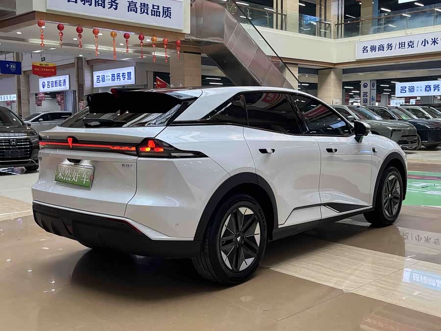 Deepal S07 2025 immagine di auto #17