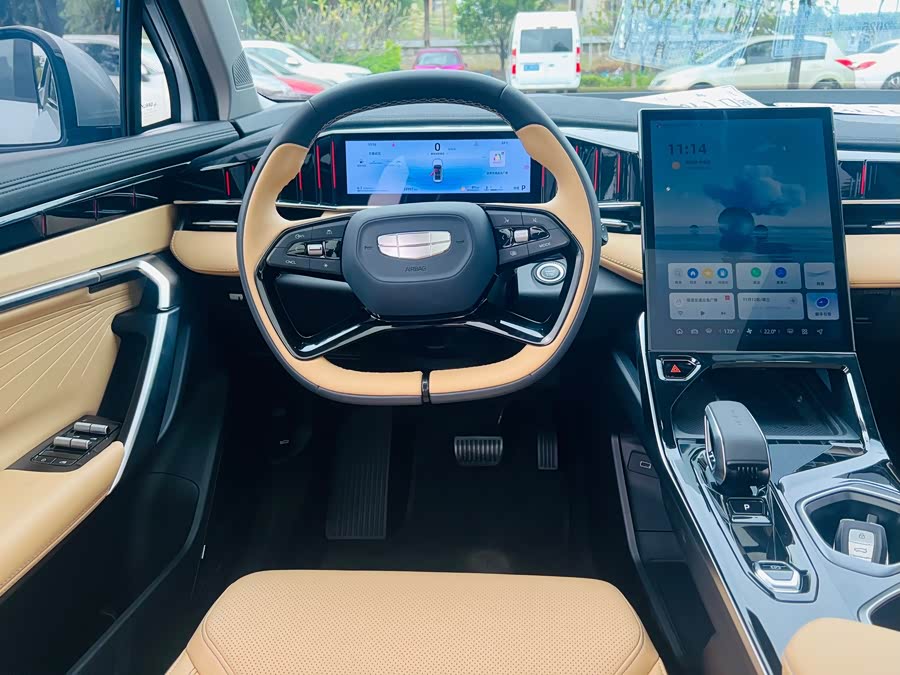 GEELY Boyue L 2023 car image #17