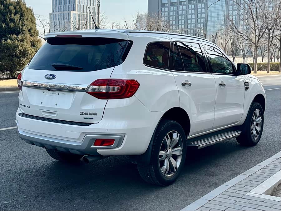 Ford Everest 2016 immagine di auto #17