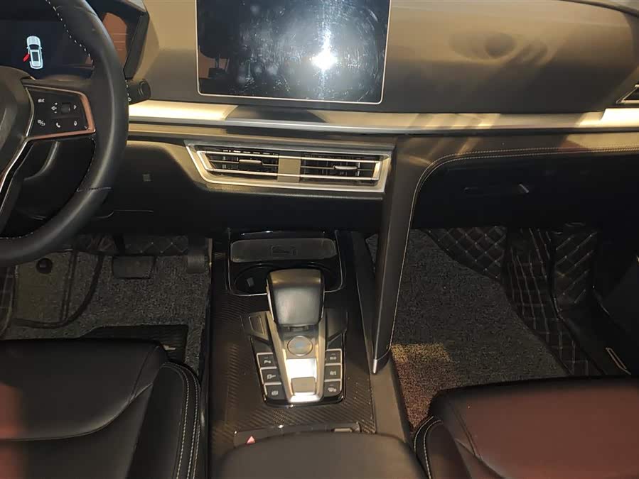 BYD Song Pro 2020 #17 BYD Song Pro 2020 car image #17